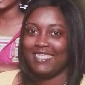 Meet your Posher, Yvette